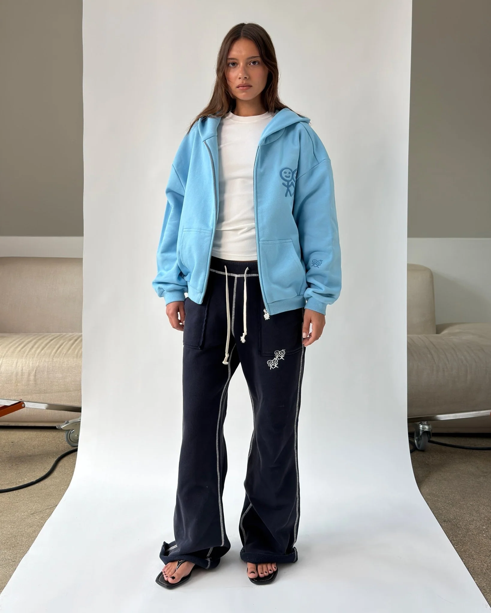 CS01 Classic Fit Terry Zip Hoodie - Image 3