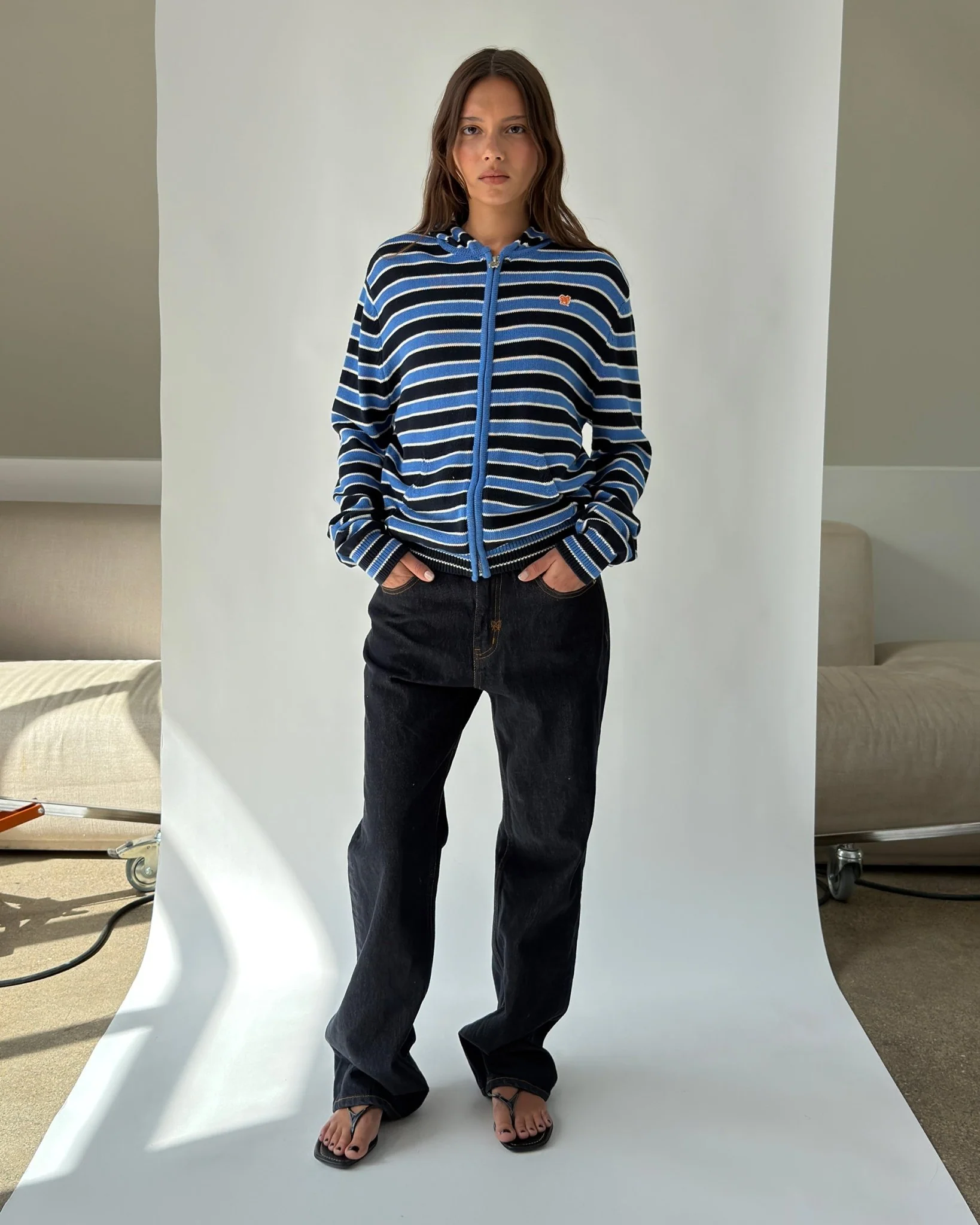 HD01 Stripped Zipped Knit Hoodie - Image 3