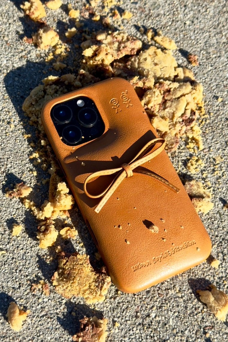 The Soap Case® - Delicate Bow in Leathery Toast - Image 14