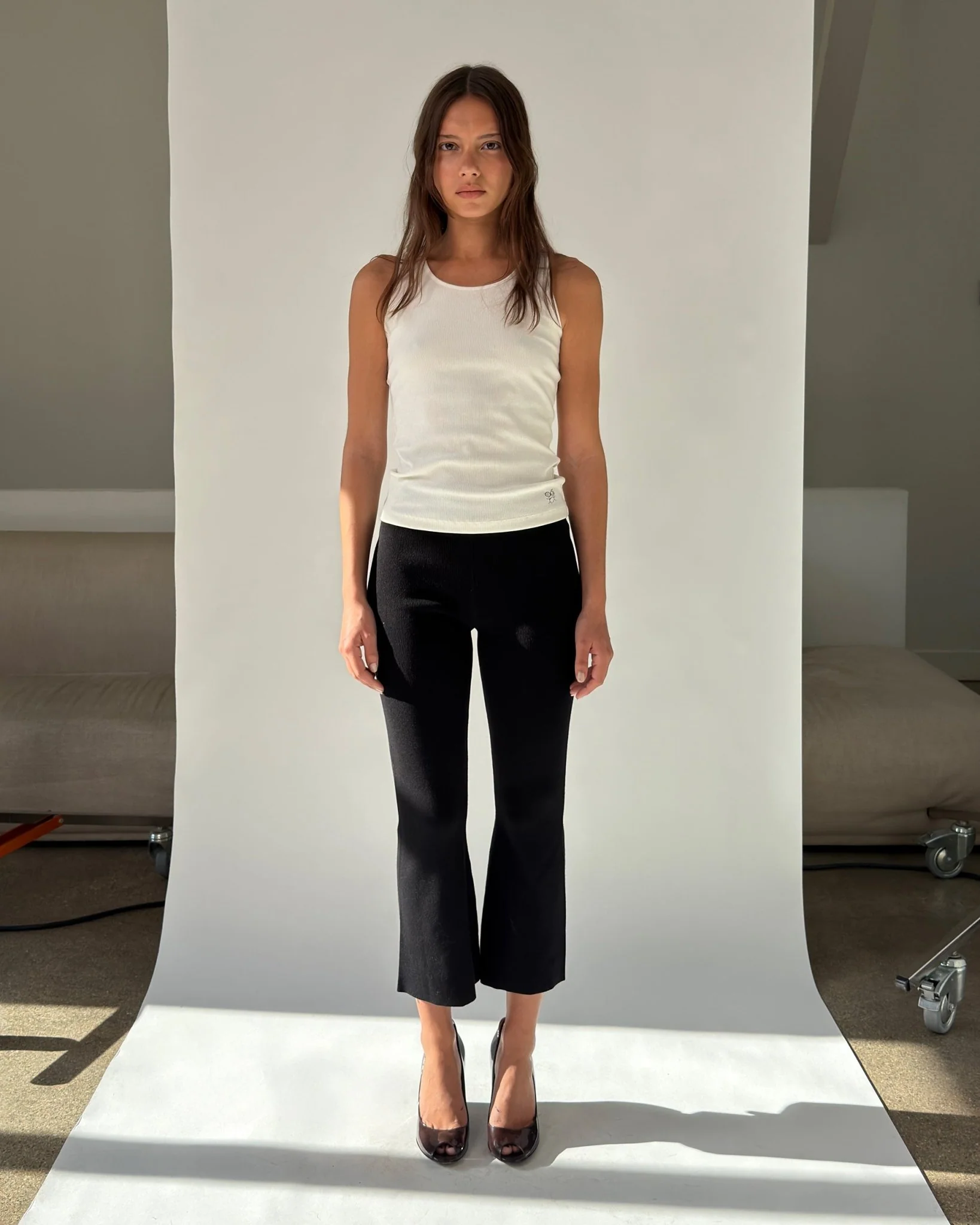 Victoria Capri Pants - Image 3