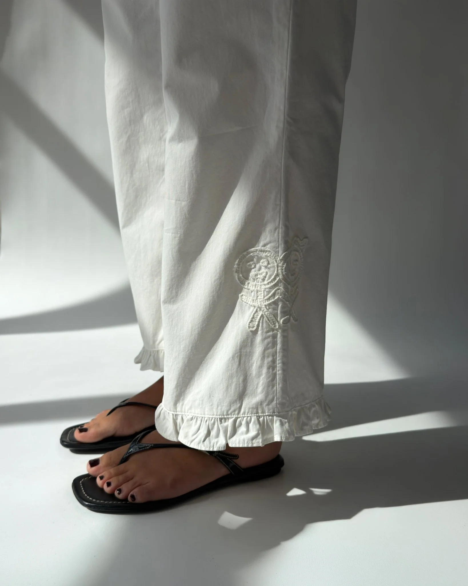 PN02 Ruffles Pants - Image 3